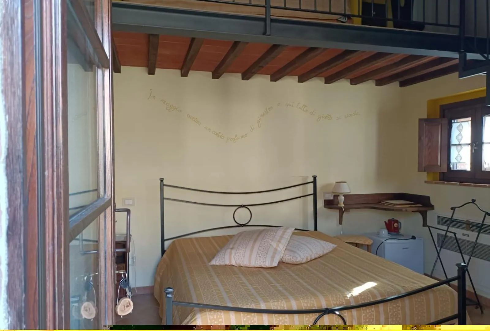 Studio Meuble Cures Thermales Avec Vue Greoux-les-Bains 0*,  France