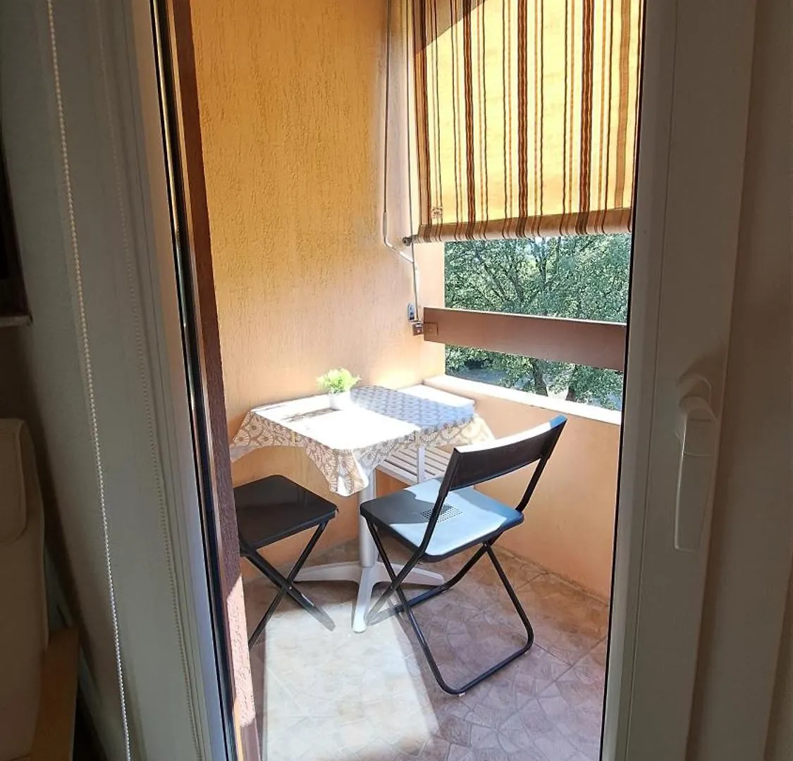 Apartment Studio Meuble Cures Thermales Avec Vue Greoux-les-Bains